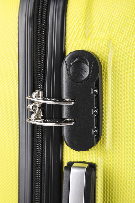 Чемодан Краби М желтый