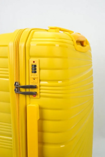 Чемодан М Kingearth желтый